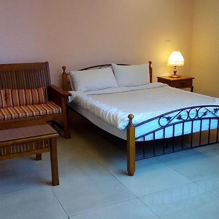 Leisure Man Apartment Hualien City Exterior photo